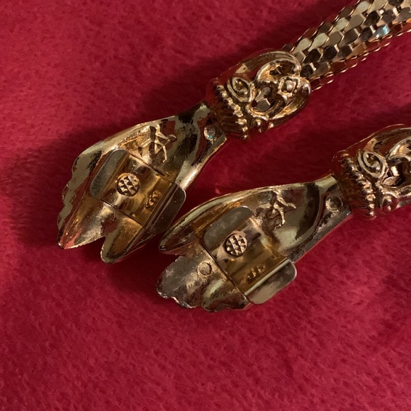 1970s DL Auld Clasping Hands Gold Tone Mesh Belt/Necklace ✨ - Picture 6 of 16